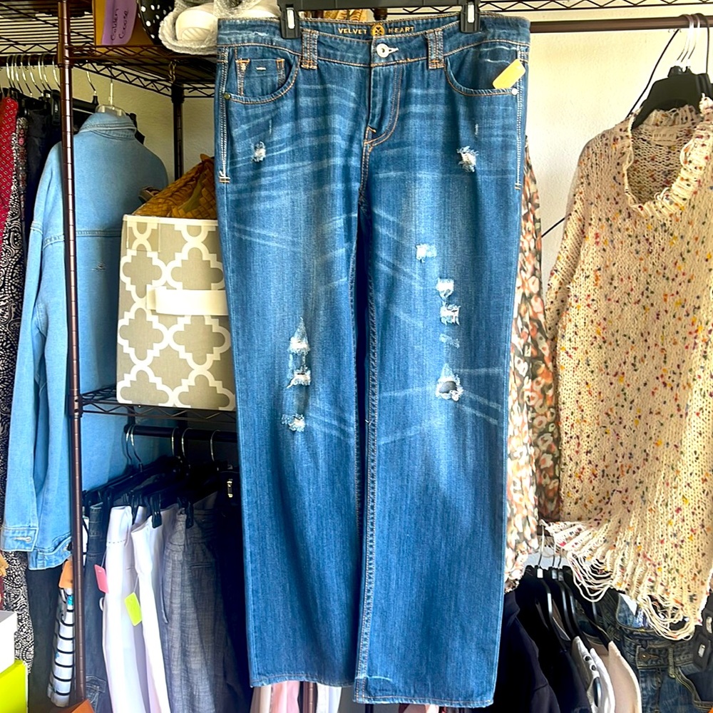 Velvet Heart Bootcut distressed jeans Sz. 32